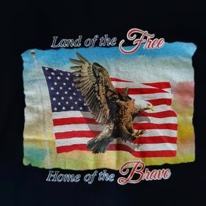 Patriotic T-shirt for Men Size L
